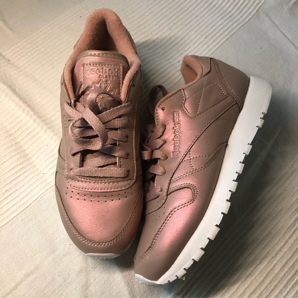 Reebok Classic Women 6